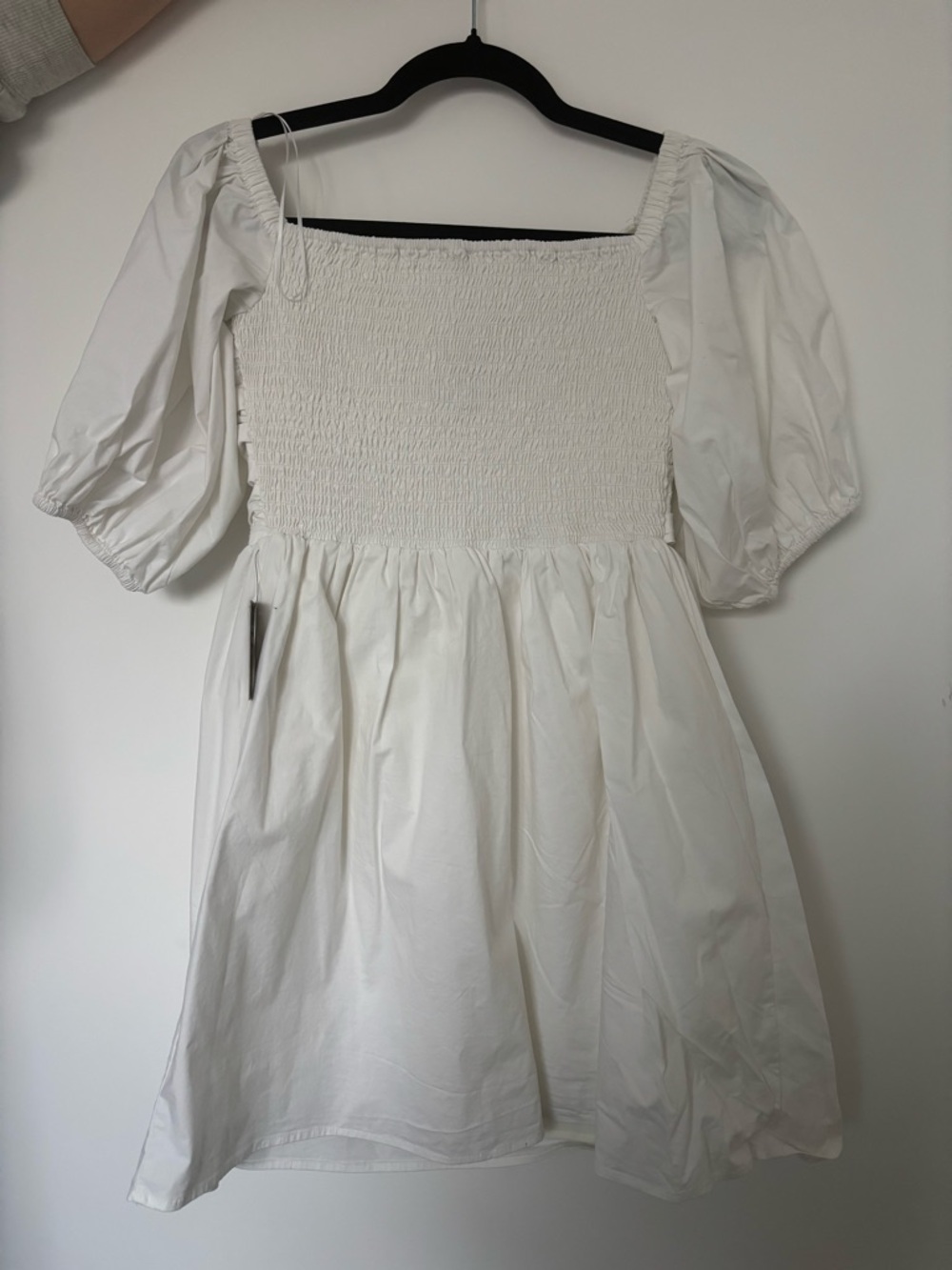 Express White Off Shoulder Puff Sleeve Dress Size S NWT - Picture 3 of 6